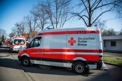 Wendlingen: Nachbar rettet Familie das Leben - CO in Wohnhaus - erster Einsatz vom neuen Ruestwagen